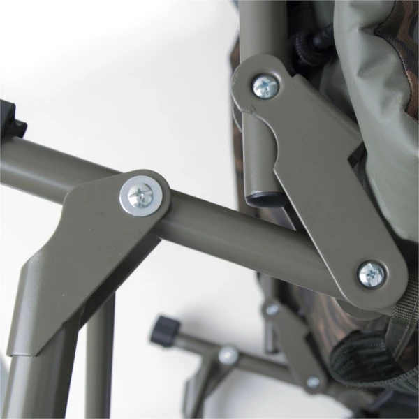 Fox R1 Camo Bedchair Compact 2 Fox R1 Camo Bedchair Compact - Afbeelding 2