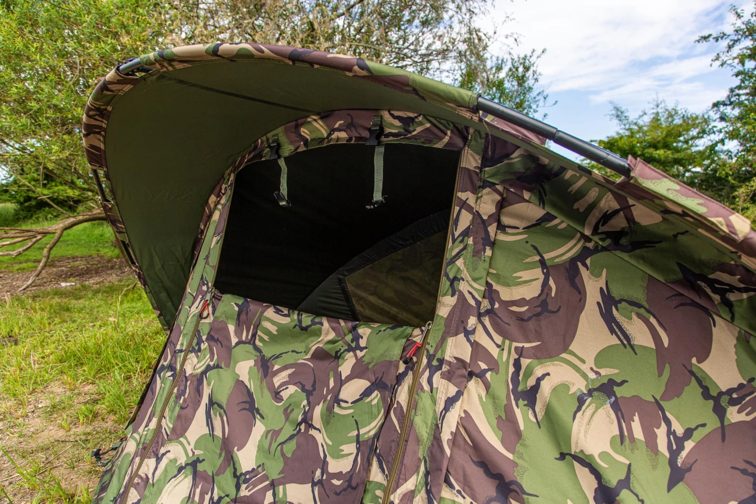 Ultimate Bionic Bivvy DPM Camouflage 1-Man 1 Ultimate Bionic Bivvy DPM Camouflage 1-Man