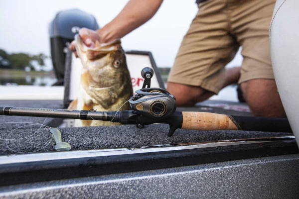 Lew's Custom Pro Topwater Special 2,03m (4-14g) 1 Lew's Custom Pro Topwater Special 2,03m (4-14g)