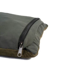 Avid Carp Comfort Pillow Standard 8 Avid Carp Comfort Pillow Standard -FIS Hengels Winkel 815b87cc0c0cfb19