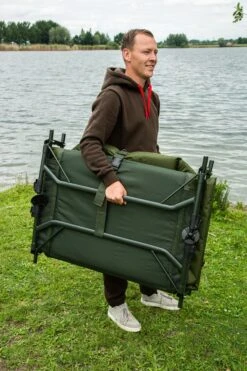 Ultimate Bedchair Deluxe 32 Ultimate Bedchair Deluxe -FIS Hengels Winkel 9771c64eb14a247f