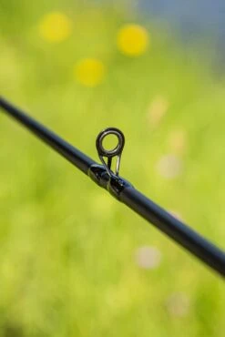 Ultimate Fury Feeder 330cm 15-60gr -FIS Hengels Winkel a5b4c1ec2128e591